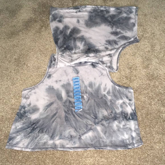 90 Degree by Reflex-NWT-Set of 2 Tank Tops-Size Large. - Picture 6 of 10